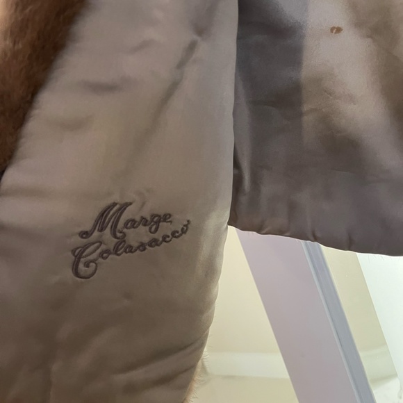 Genuine Mink Capelet - Picture 2 of 4